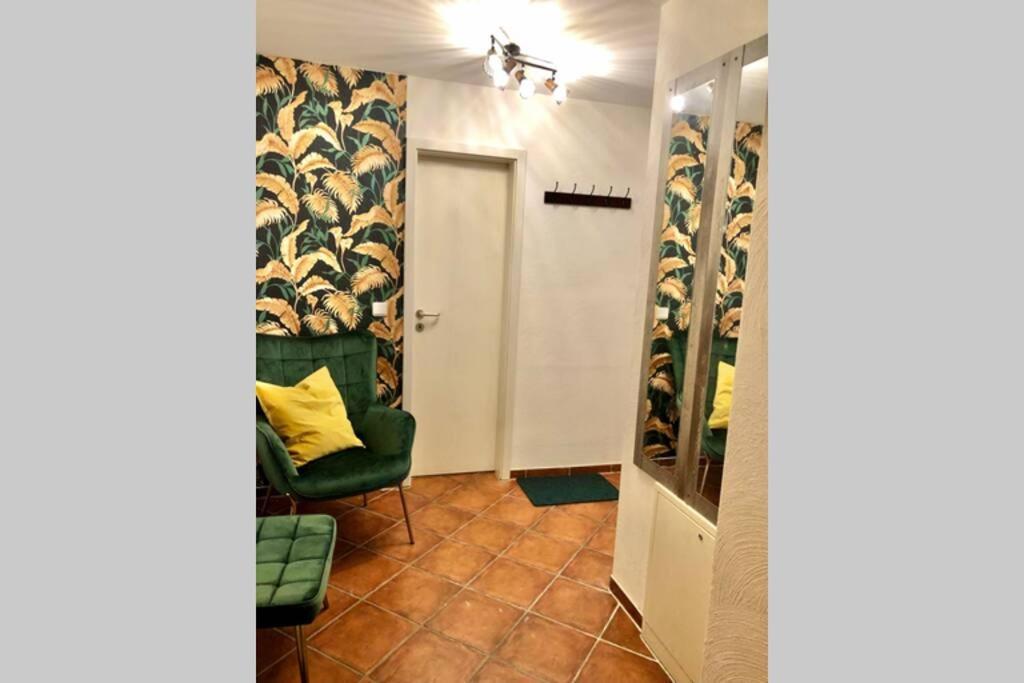 Apartment Zum Goldenen Lowen Inkl. Parkplatz & Wlan Erfurt Exteriör bild